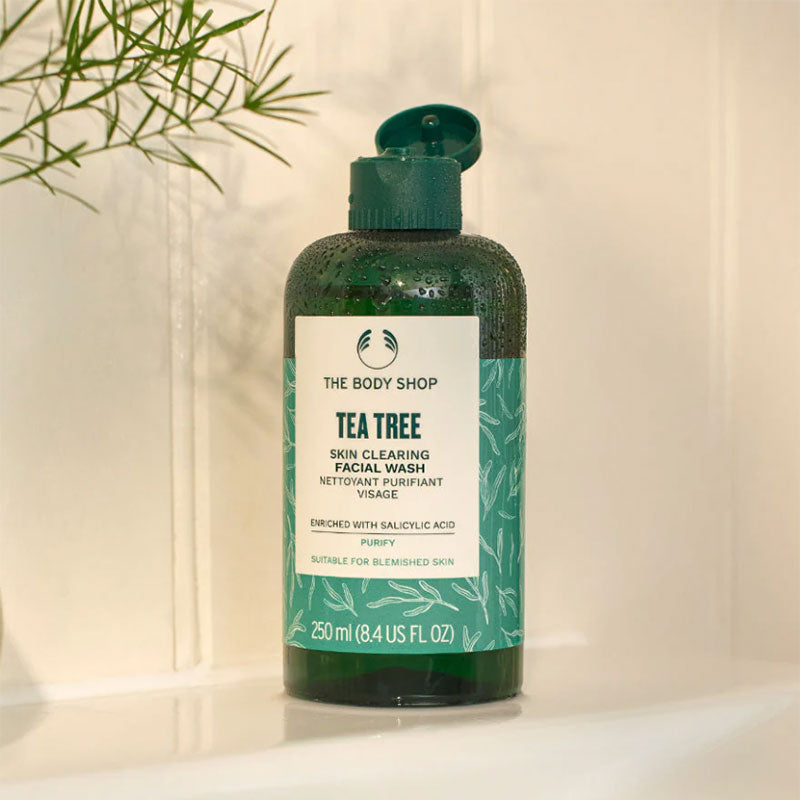 The BODY Shop Tea Tree Skin Clearing Facial Wash 250 ml