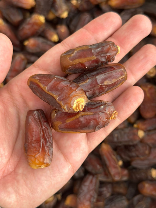 MEBROON- Special Saudi Dates