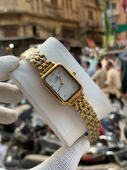Daniel Wellington Golden Watches