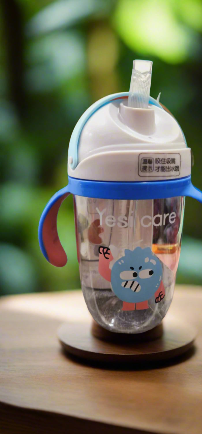 YESI CARE STRAW FEEDER CUP 300ML